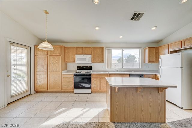 3900 Golden Glaze Street, Las Vegas, NV 89129