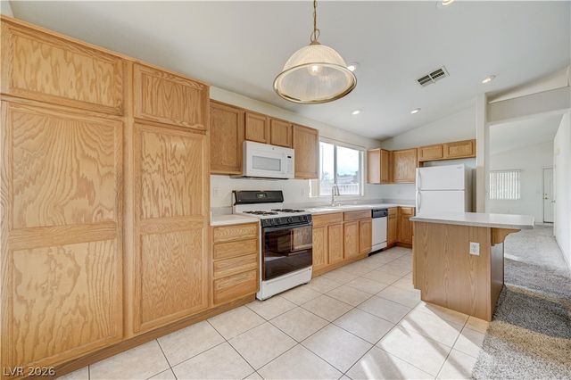 3900 Golden Glaze Street, Las Vegas, NV 89129