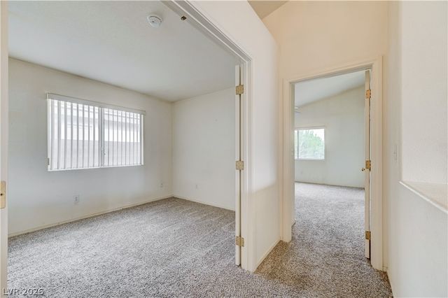 3900 Golden Glaze Street, Las Vegas, NV 89129