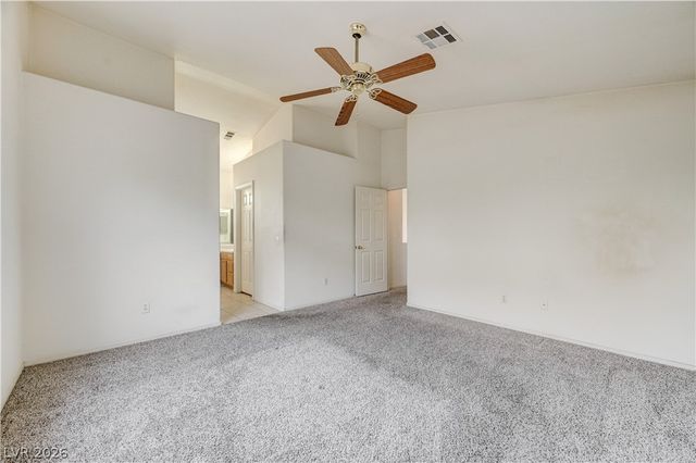 3900 Golden Glaze Street, Las Vegas, NV 89129