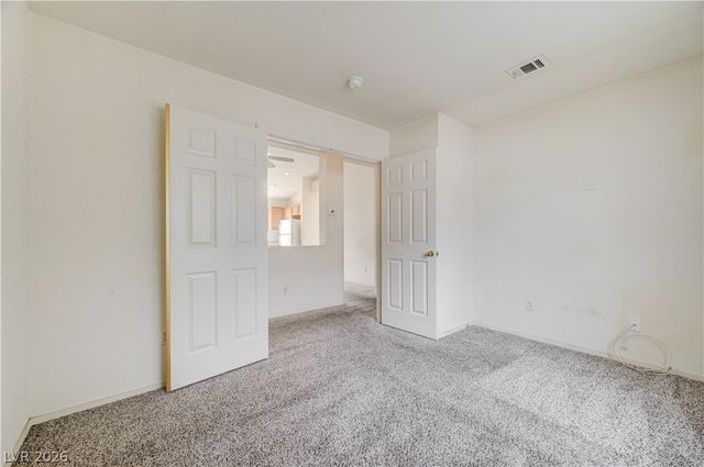 3900 Golden Glaze Street, Las Vegas, NV 89129