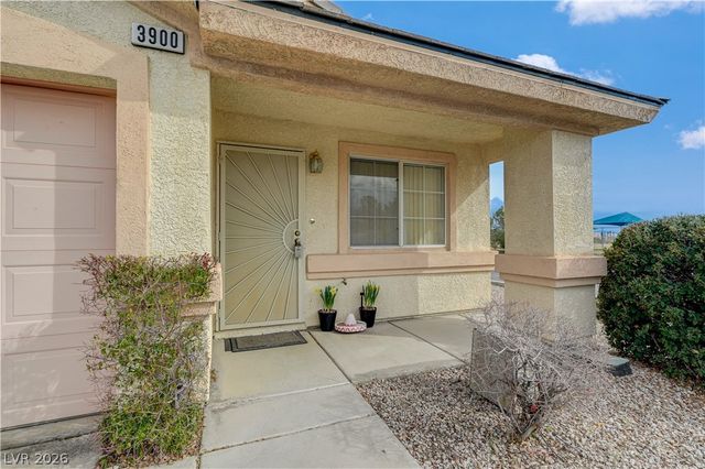 3900 Golden Glaze Street, Las Vegas, NV 89129