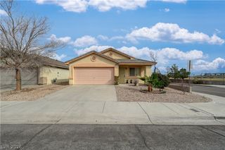 3900 Golden Glaze Street, Las Vegas, NV 89129