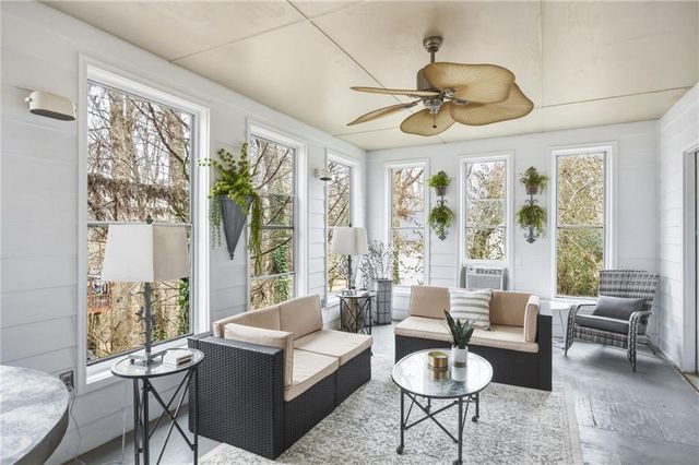 200 Mayglen Court, Woodstock, GA 30189