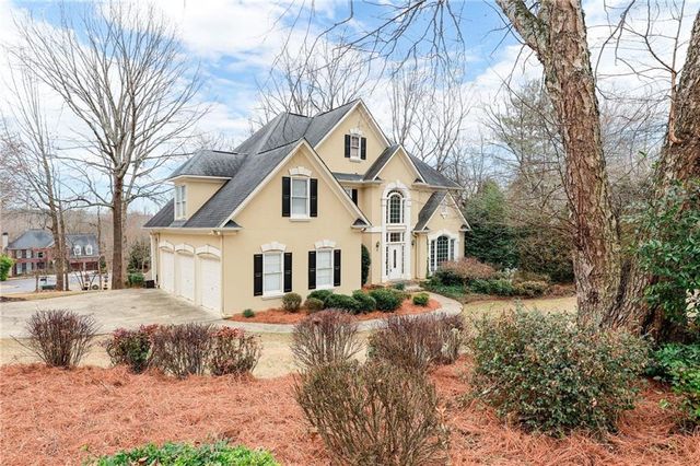 200 Mayglen Court, Woodstock, GA 30189