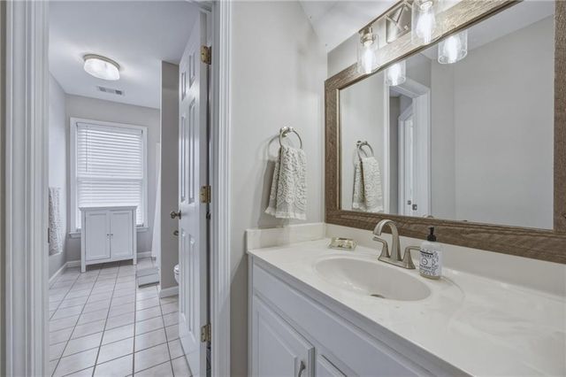 200 Mayglen Court, Woodstock, GA 30189