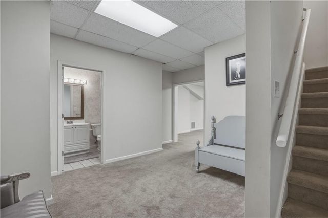 200 Mayglen Court, Woodstock, GA 30189