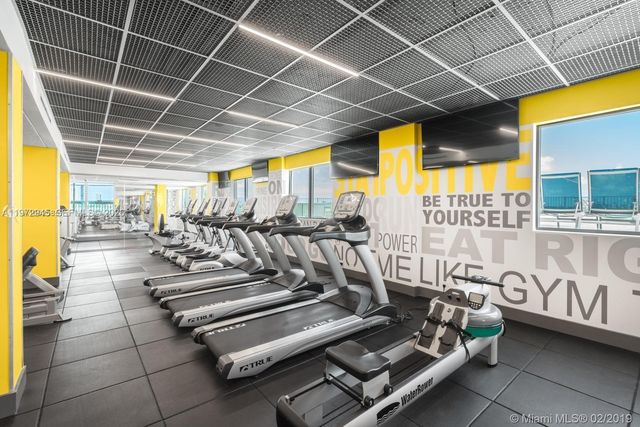 7501 E Treasure Dr 2M, North Bay Village, FL 33141