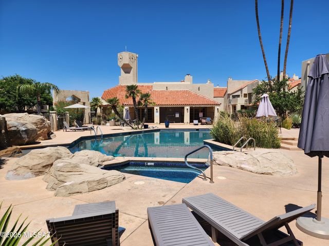 1200 E River Road C37, Tucson, AZ 85718