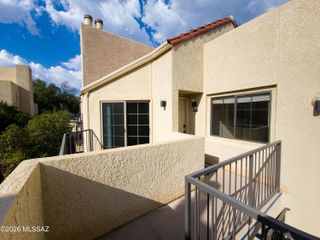 1200 E River Road C37, Tucson, AZ 85718