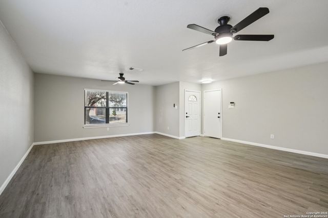 8110 Stagwood Hill, San Antonio, TX 78254