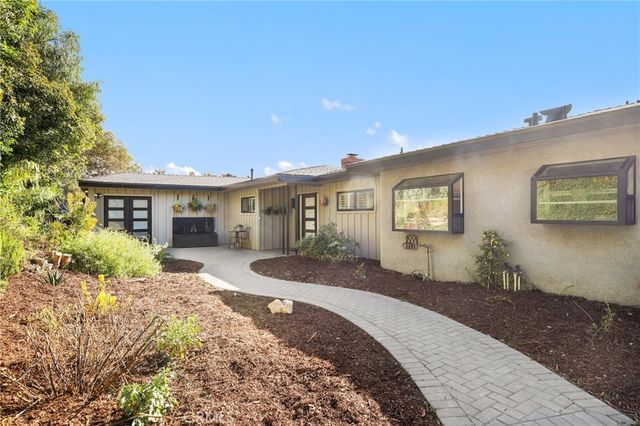 1918 Chandos Lane, La Habra Heights, CA 90631