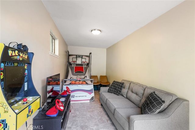 1918 Chandos Lane, La Habra Heights, CA 90631