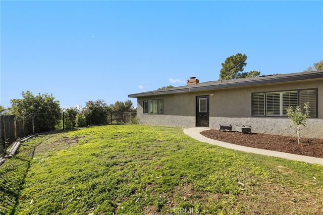 1918 Chandos Lane, La Habra Heights, CA 90631