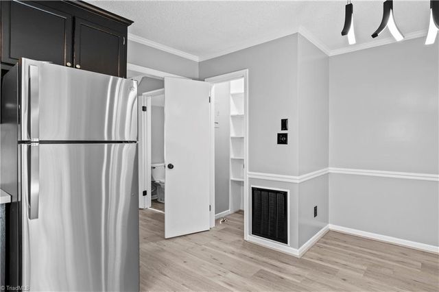 240 Vista Circle B, Winston-salem, NC 27106