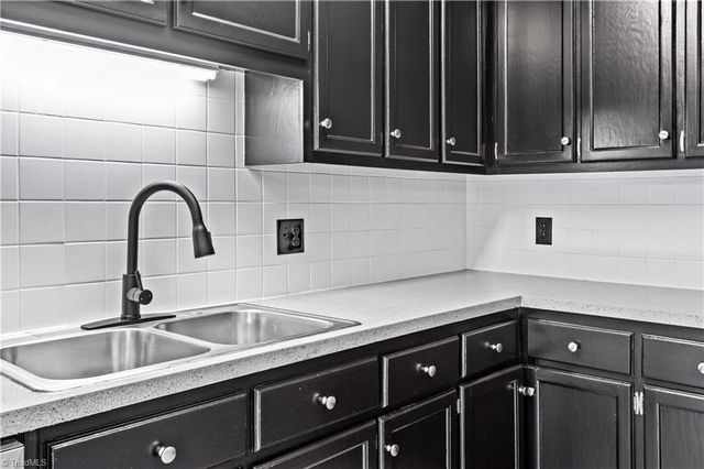 240 Vista Circle B, Winston-salem, NC 27106
