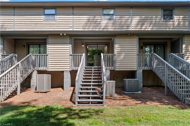 240 Vista Circle B, Winston-salem, NC 27106