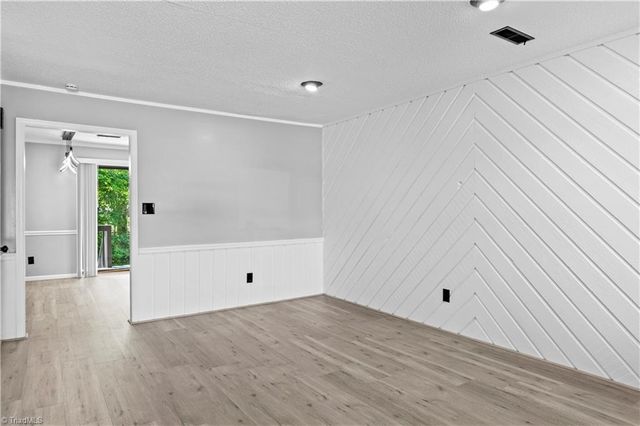 240 Vista Circle B, Winston-salem, NC 27106