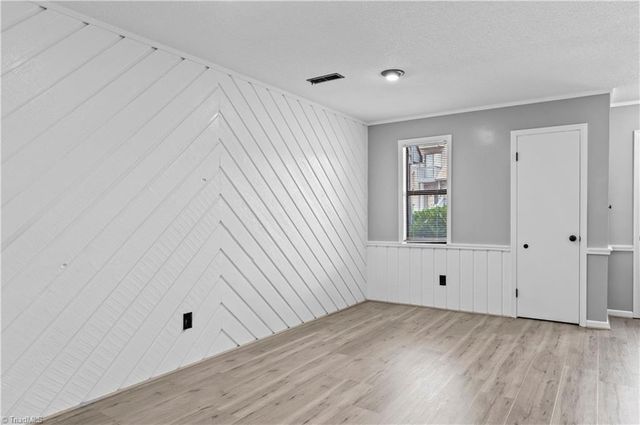 240 Vista Circle B, Winston-salem, NC 27106