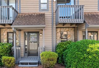 240 Vista Circle B, Winston-salem, NC 27106