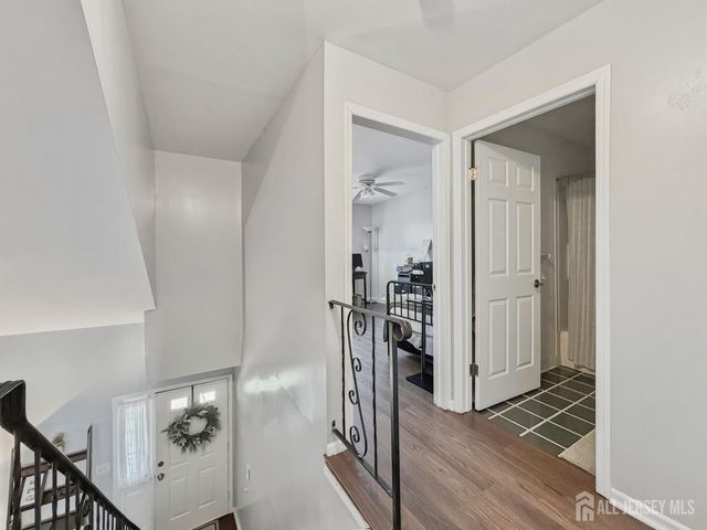 19 Wellington Court, Sayreville, NJ 08872