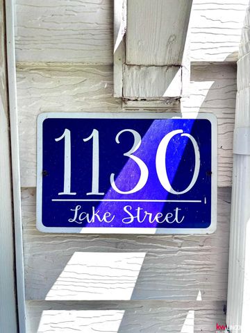 1130 Lake Street, Lincoln, NE 68502