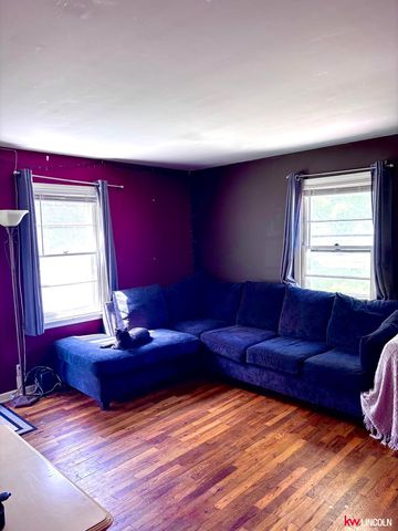 1130 Lake Street, Lincoln, NE 68502