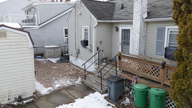 729 Cliffwood Avenue, Keyport, NJ 07735