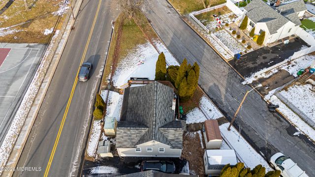 729 Cliffwood Avenue, Keyport, NJ 07735