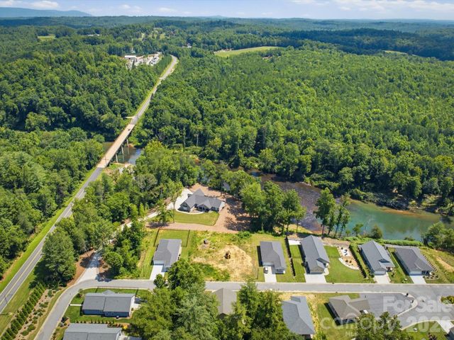 196 Eagles Landing 31, Morganton, NC 28655