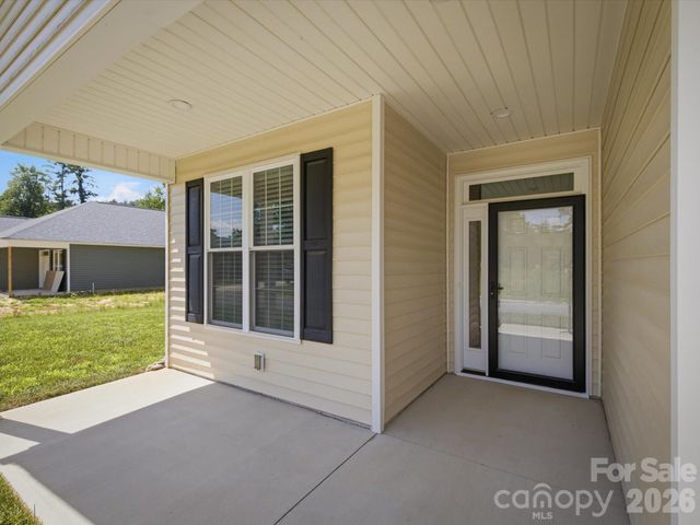 196 Eagles Landing 31, Morganton, NC 28655
