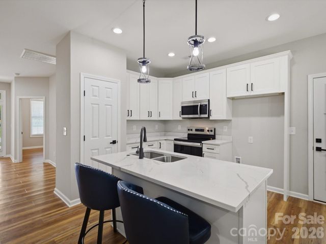 196 Eagles Landing 31, Morganton, NC 28655