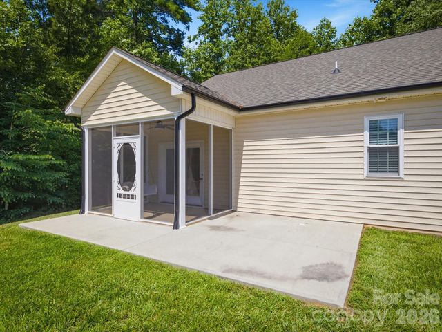 196 Eagles Landing 31, Morganton, NC 28655