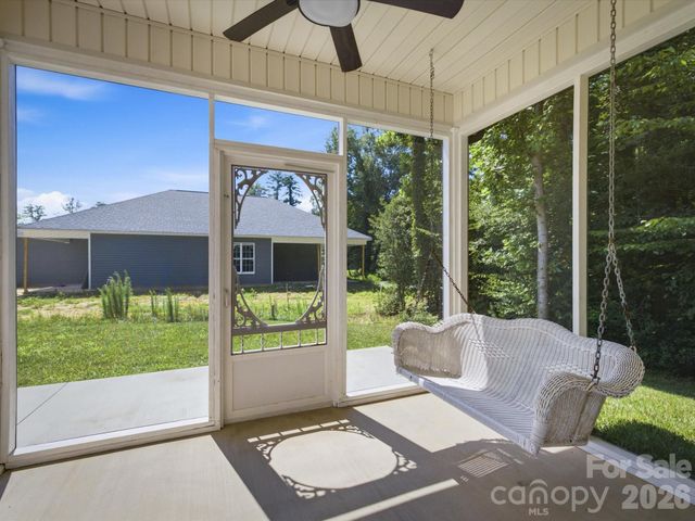196 Eagles Landing 31, Morganton, NC 28655