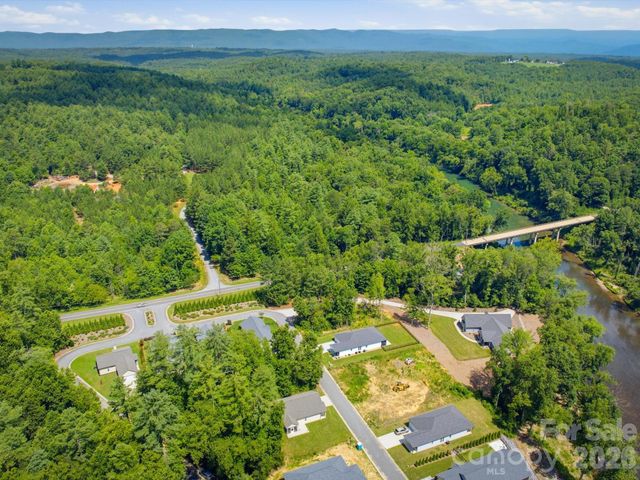 196 Eagles Landing 31, Morganton, NC 28655