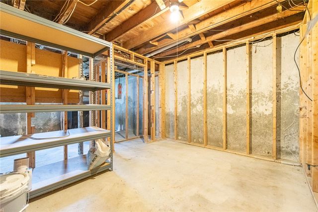 15 Gage Street, Warwick, RI 02889