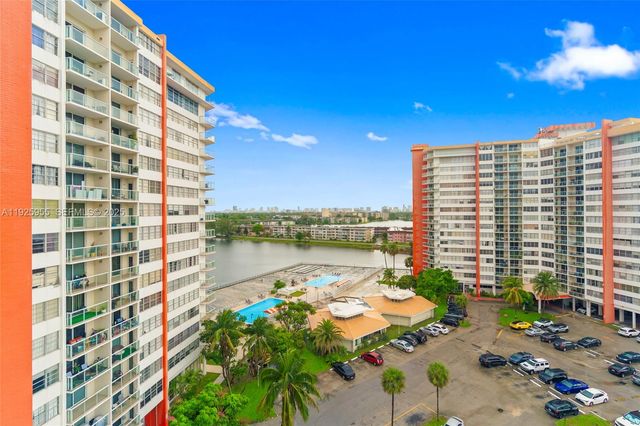 1301 NE Miami Gardens Dr 1025W, Miami, FL 33179