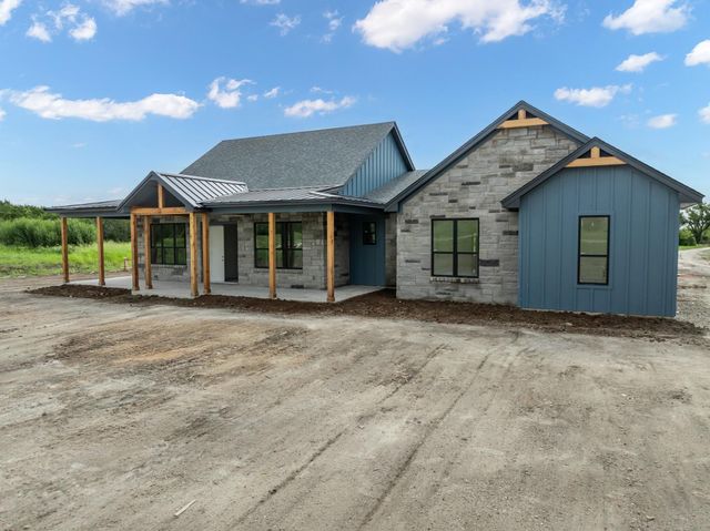 237 Cedar Bluff Loop, Gatesville, TX 76528