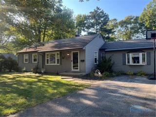 525 Orchard Street, Perrysburg, OH 43551