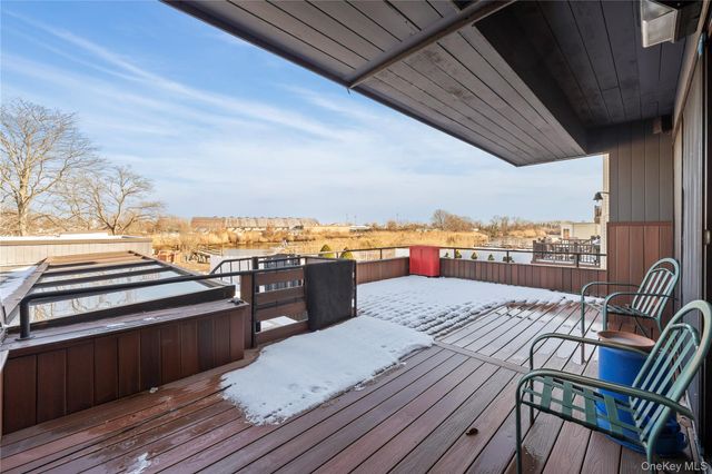 2829 Frankel Boulevard, Merrick, NY 11566