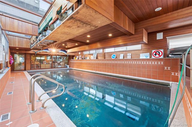 2829 Frankel Boulevard, Merrick, NY 11566