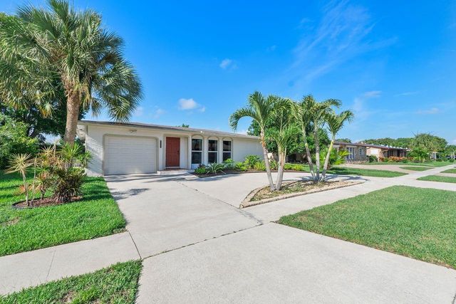 6334 Winding Brooke Way, Delray Beach, FL 33484