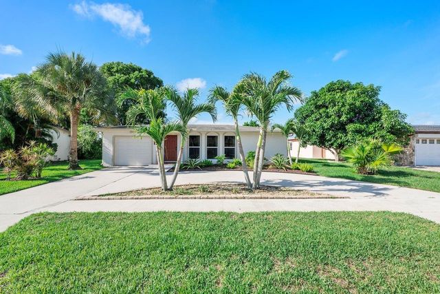 6334 Winding Brooke Way, Delray Beach, FL 33484