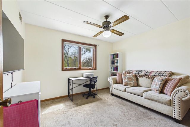 17979 Oak Park Avenue 2N, Tinley Park, IL 60477