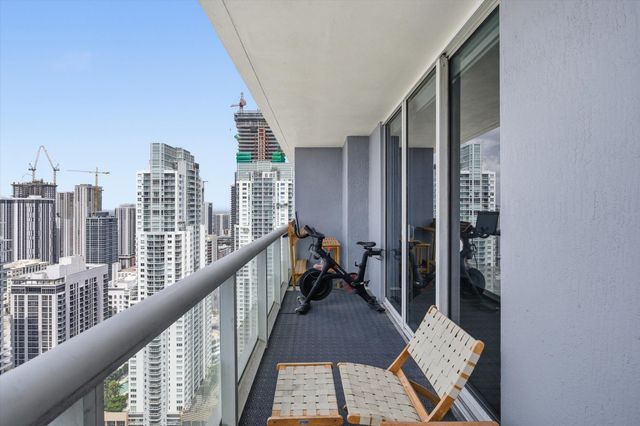 50 Biscayne Boulevard 4603, Miami, FL 33132