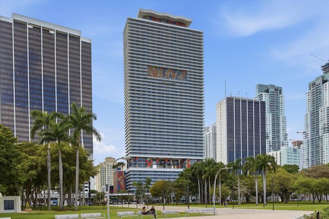 50 Biscayne Boulevard 4603, Miami, FL 33132