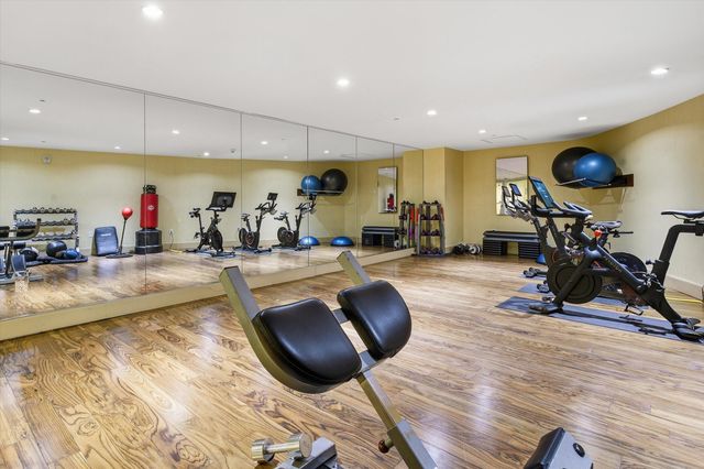 50 Biscayne Boulevard 4603, Miami, FL 33132