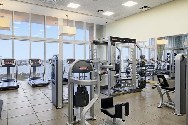 50 Biscayne Boulevard 4603, Miami, FL 33132