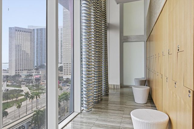 50 Biscayne Boulevard 4603, Miami, FL 33132