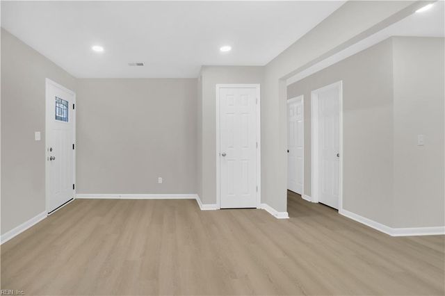 16209 Smithfield Heights DR, Smithfield, VA 23430